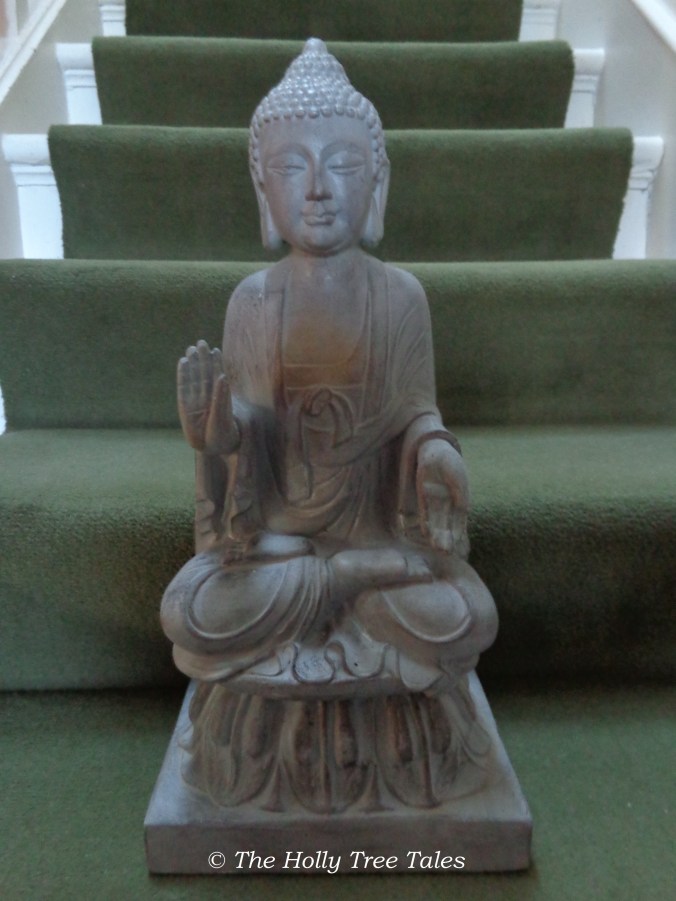 DSC03963 - THTT signed. Peace. Mindfulness. Meditation. Calm. Statue on the stairs. (c) The Holly Tree Tales www.TheHollyTreeTales.com