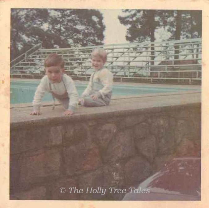 Holly & Rhett - matching outfits - enlarged - THTT signed