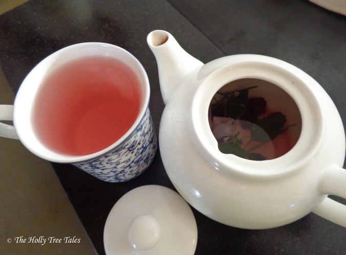 DSC00259 - cropped - THTT signed